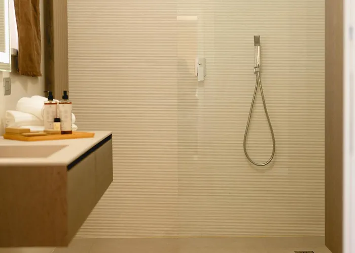 Ayma Bed & Breakfast 4*