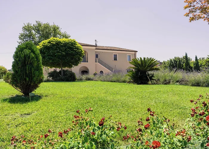 Bed & Breakfast Ayma 4*